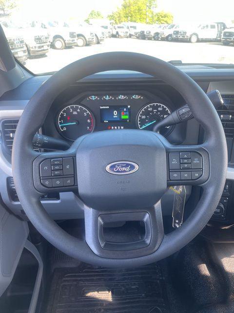 new 2025 Ford F-250 car, priced at $49,124