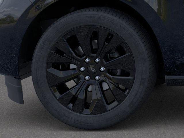 new 2025 Ford Expedition Max car, priced at $82,010