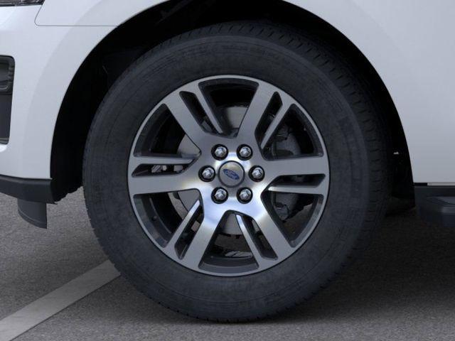 new 2024 Ford Expedition car, priced at $64,129