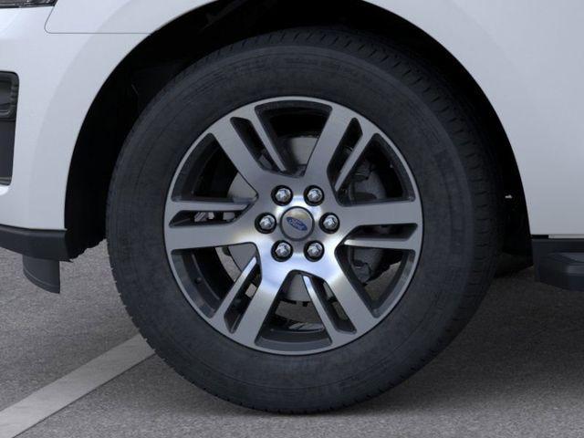 new 2024 Ford Expedition car, priced at $61,129