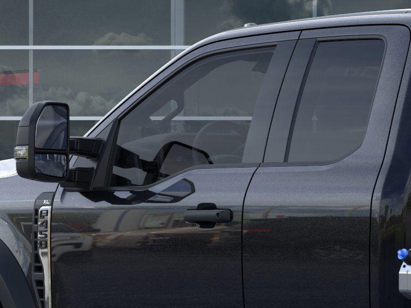 new 2025 Ford F-450 car, priced at $66,061