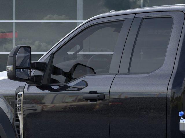 new 2025 Ford F-450 car, priced at $67,061