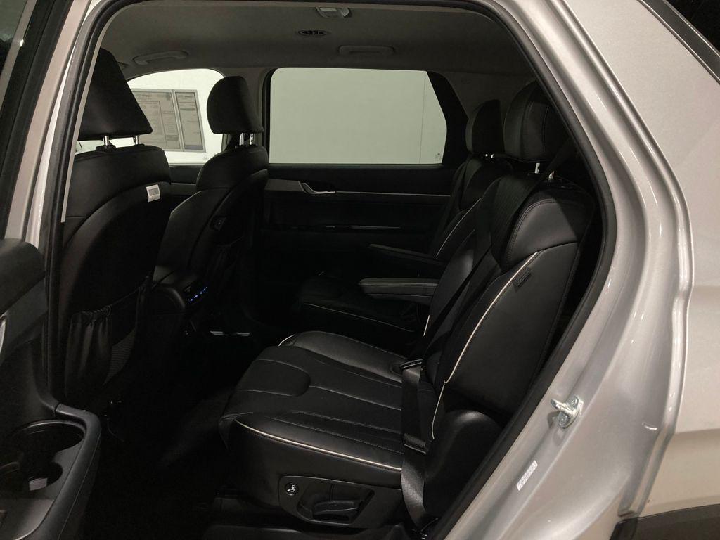 used 2024 Hyundai Palisade car, priced at $31,500