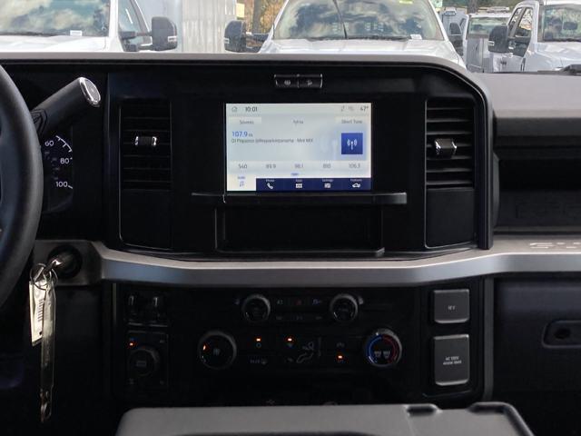 new 2025 Ford F-350 car, priced at $68,687