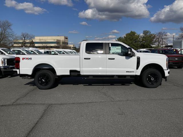 new 2025 Ford F-350 car, priced at $68,687