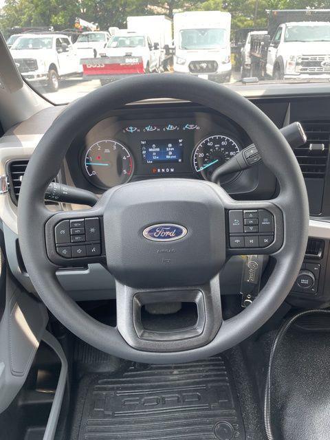 new 2025 Ford F-350 car, priced at $85,000