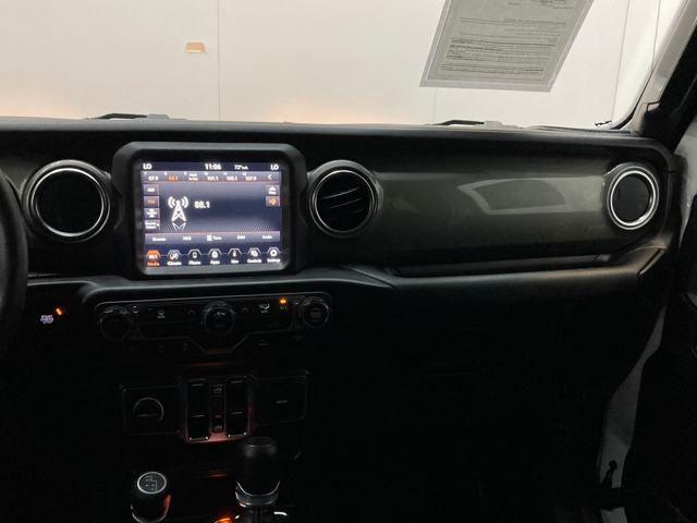 used 2023 Jeep Gladiator car, priced at $33,000