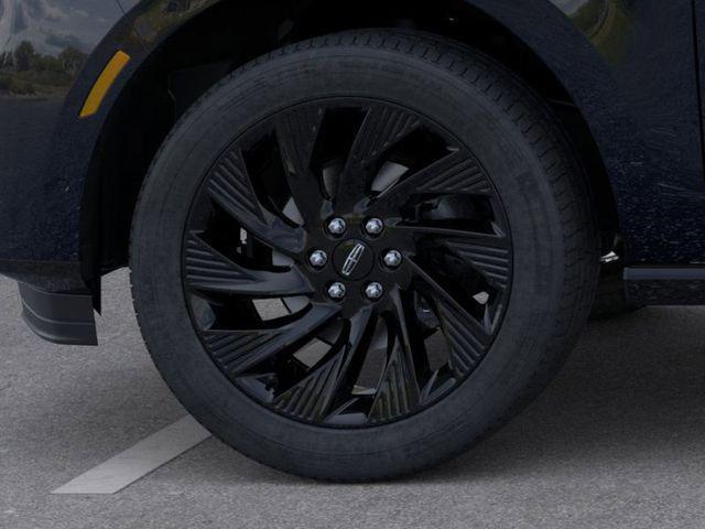 new 2025 Lincoln Navigator car, priced at $107,400