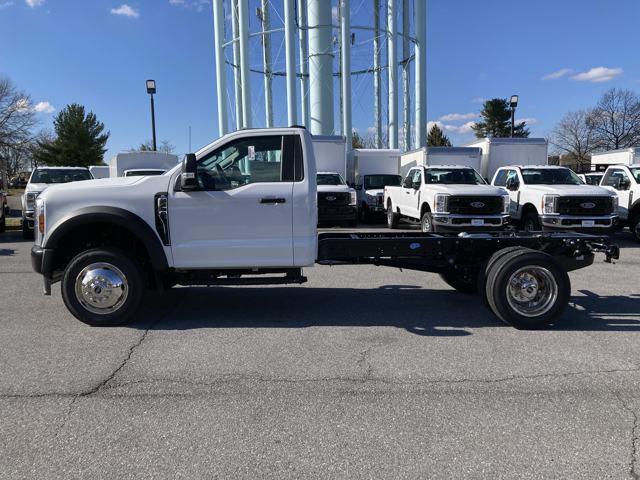 new 2025 Ford F-450 car, priced at $56,391