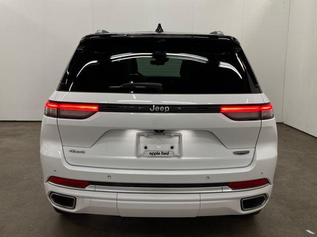 used 2022 Jeep Grand Cherokee car, priced at $37,000