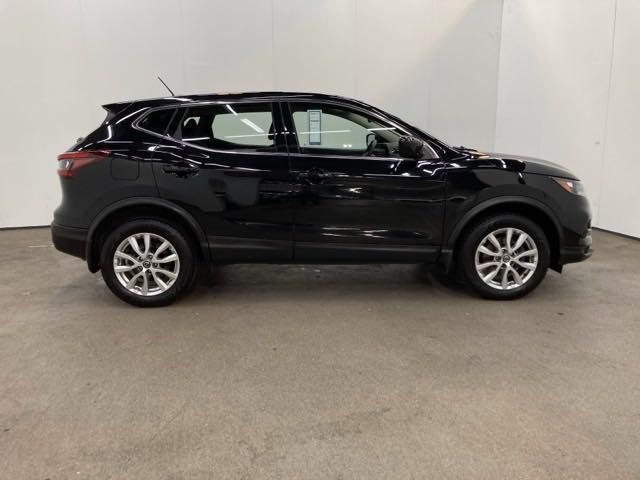 used 2020 Nissan Rogue Sport car, priced at $18,000