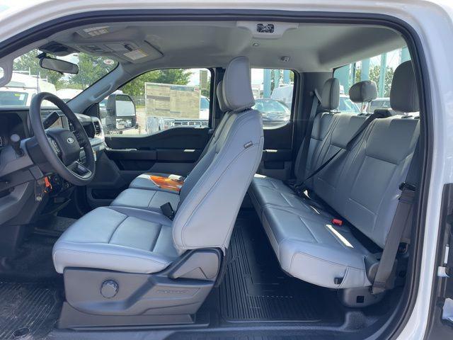 new 2025 Ford F-250 car, priced at $59,500