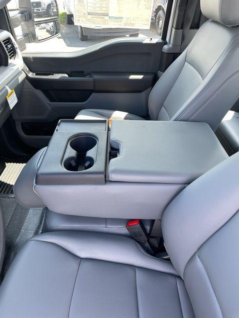new 2025 Ford F-250 car, priced at $59,500