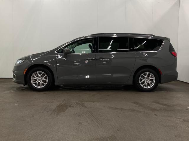 used 2022 Chrysler Pacifica car, priced at $21,000