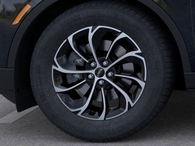 new 2025 Lincoln Nautilus car, priced at $49,741