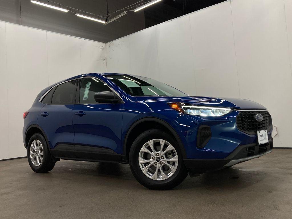 used 2023 Ford Escape car, priced at $22,500