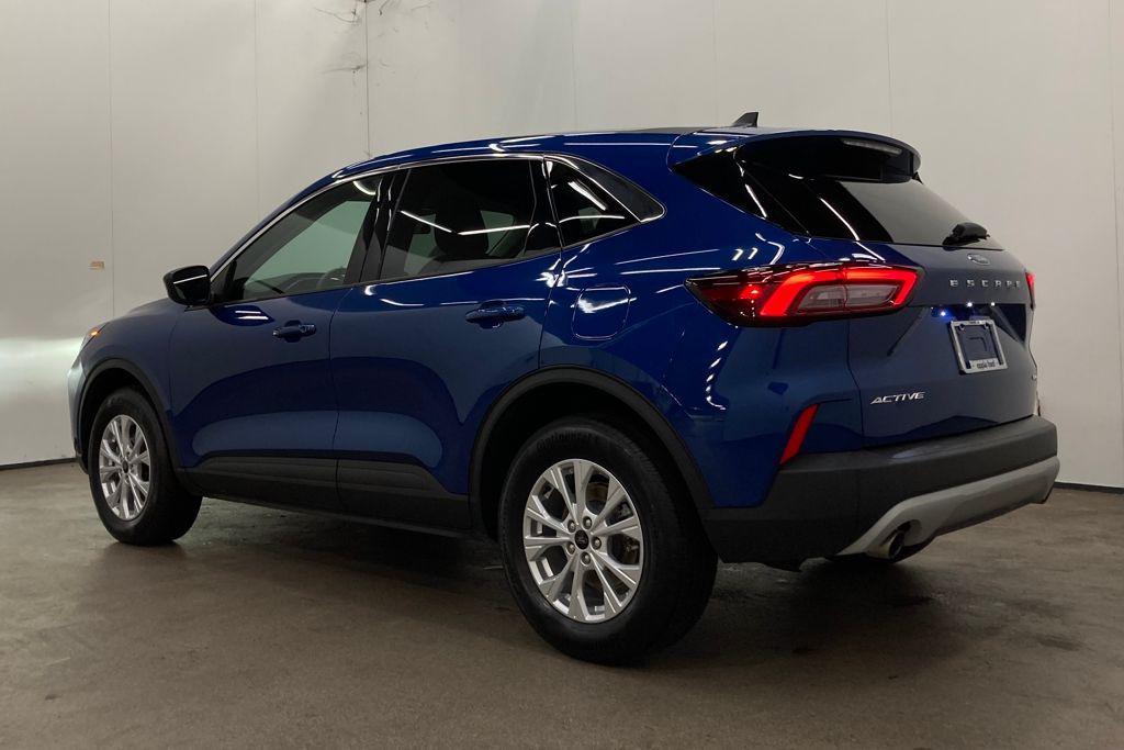 used 2023 Ford Escape car, priced at $22,500