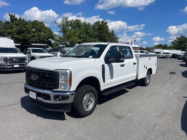 new 2025 Ford F-250 car, priced at $67,000