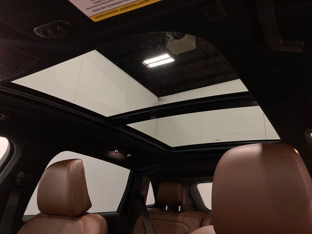 used 2022 Lincoln Nautilus car, priced at $34,500