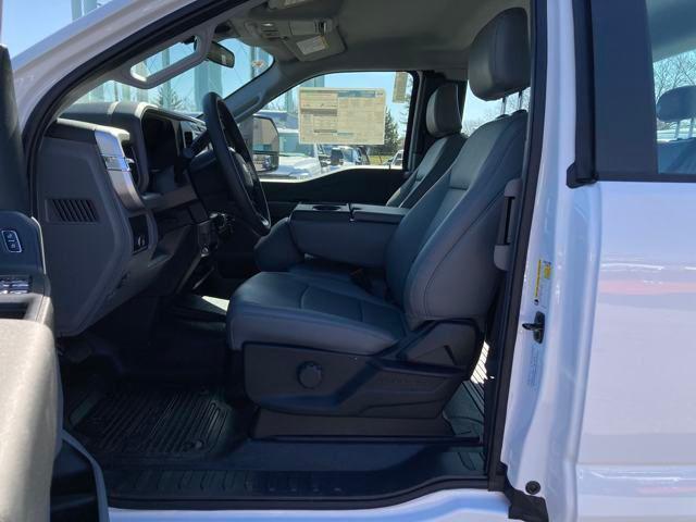 new 2025 Ford F-250 car, priced at $47,543