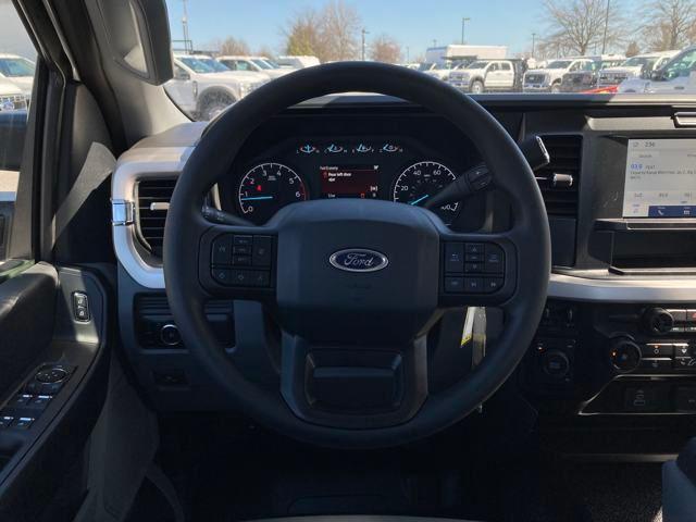new 2025 Ford F-250 car, priced at $47,543