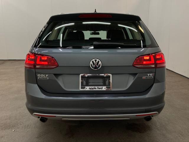used 2017 Volkswagen Golf Alltrack car, priced at $11,000