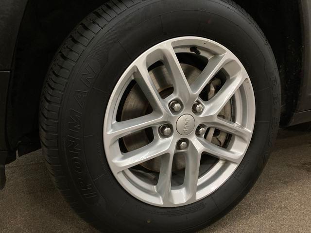 used 2023 Jeep Grand Cherokee L car, priced at $31,000