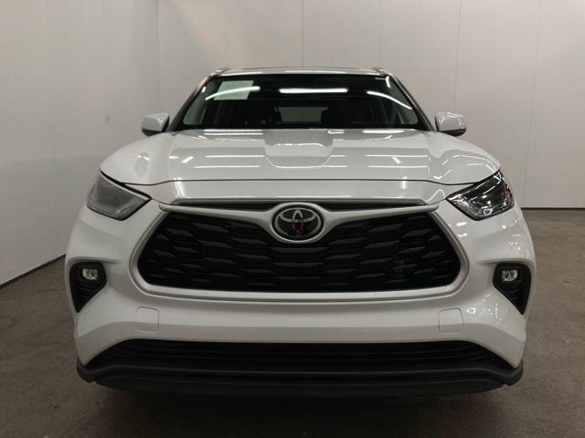 used 2023 Toyota Highlander car, priced at $36,000
