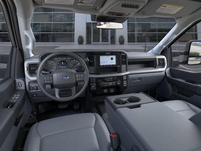 new 2025 Ford F-350 car, priced at $63,042