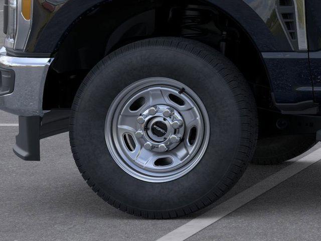 new 2025 Ford F-250 car, priced at $47,543