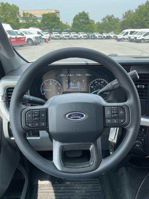new 2024 Ford F-350 car, priced at $71,000
