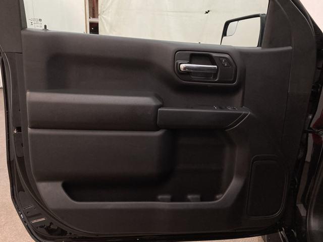 used 2025 Chevrolet Silverado 1500 car, priced at $34,000
