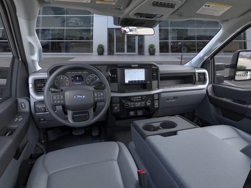 new 2025 Ford F-450 car, priced at $60,845