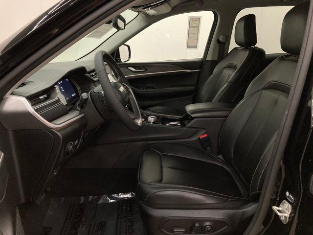 used 2023 Jeep Grand Cherokee car, priced at $29,500