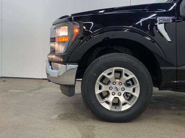 used 2023 Ford F-150 car, priced at $39,000