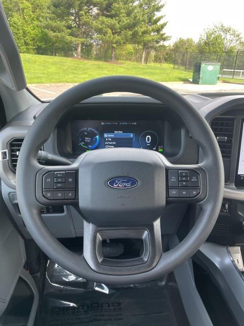 new 2025 Ford F-150 Lightning car
