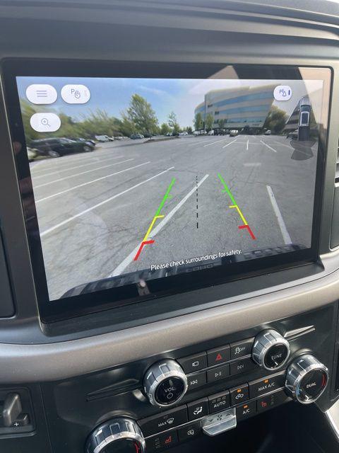 new 2025 Ford F-150 Lightning car