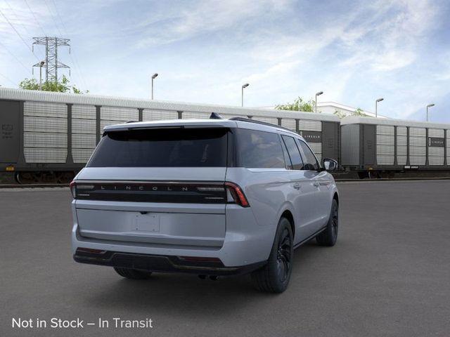 new 2025 Lincoln Navigator car, priced at $111,295