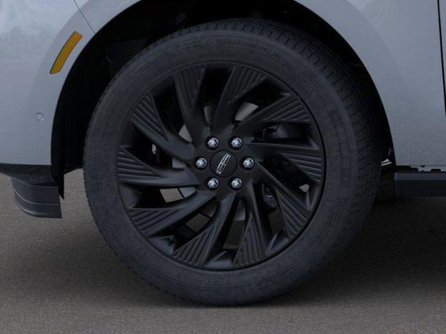 new 2025 Lincoln Navigator car, priced at $111,295