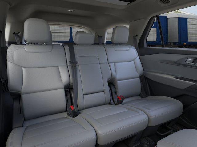 new 2025 Ford Explorer car, priced at $46,512