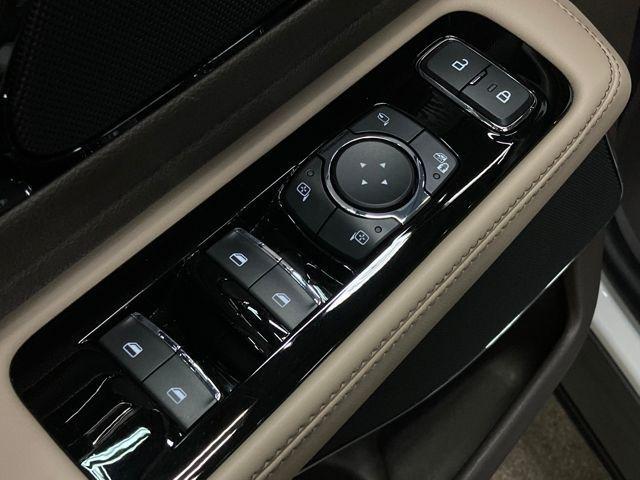 used 2022 Lincoln Aviator car, priced at $40,500