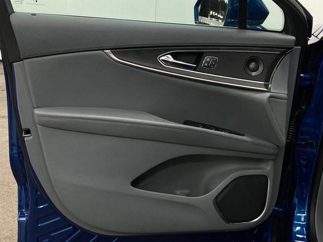 used 2020 Lincoln Nautilus car, priced at $28,000