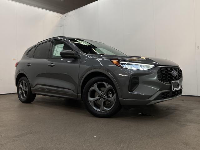 used 2023 Ford Escape car, priced at $20,000