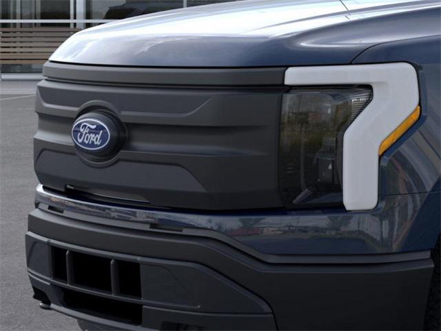 new 2024 Ford F-150 Lightning car