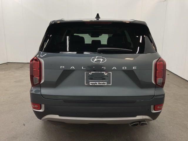 used 2022 Hyundai Palisade car, priced at $28,000