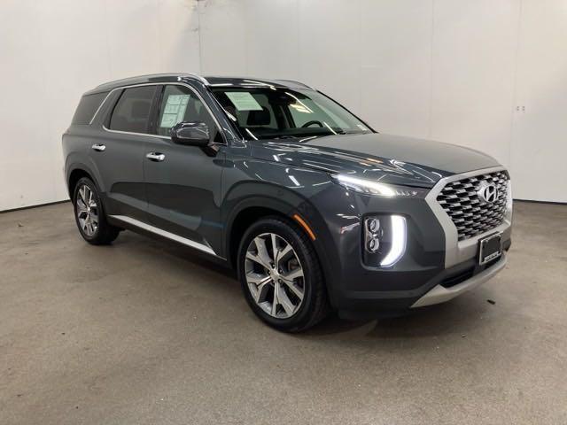 used 2022 Hyundai Palisade car, priced at $28,000