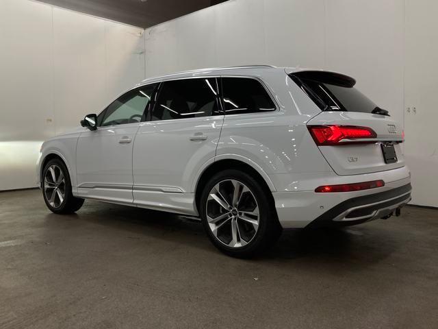 used 2021 Audi Q7 car, priced at $42,500