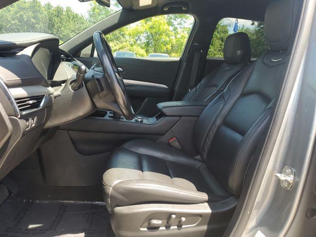 used 2023 Cadillac XT4 car, priced at $25,672