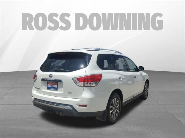 used 2013 Nissan Pathfinder car, priced at $7,126