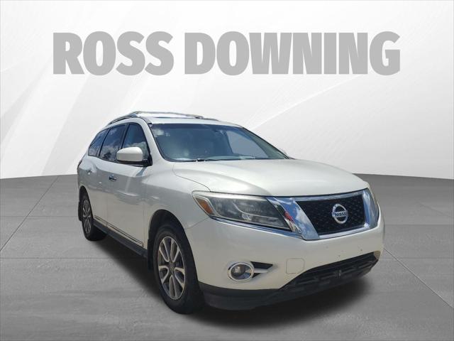 used 2013 Nissan Pathfinder car, priced at $7,126